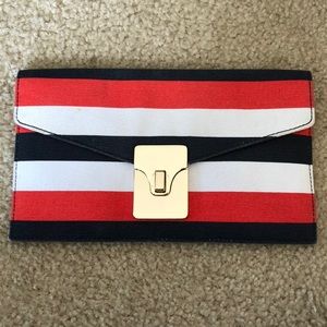 Striped clutch